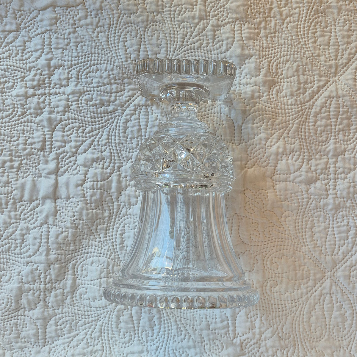 Vase en cristal signé Art Vannes France – Forme Médicis – 28 cm