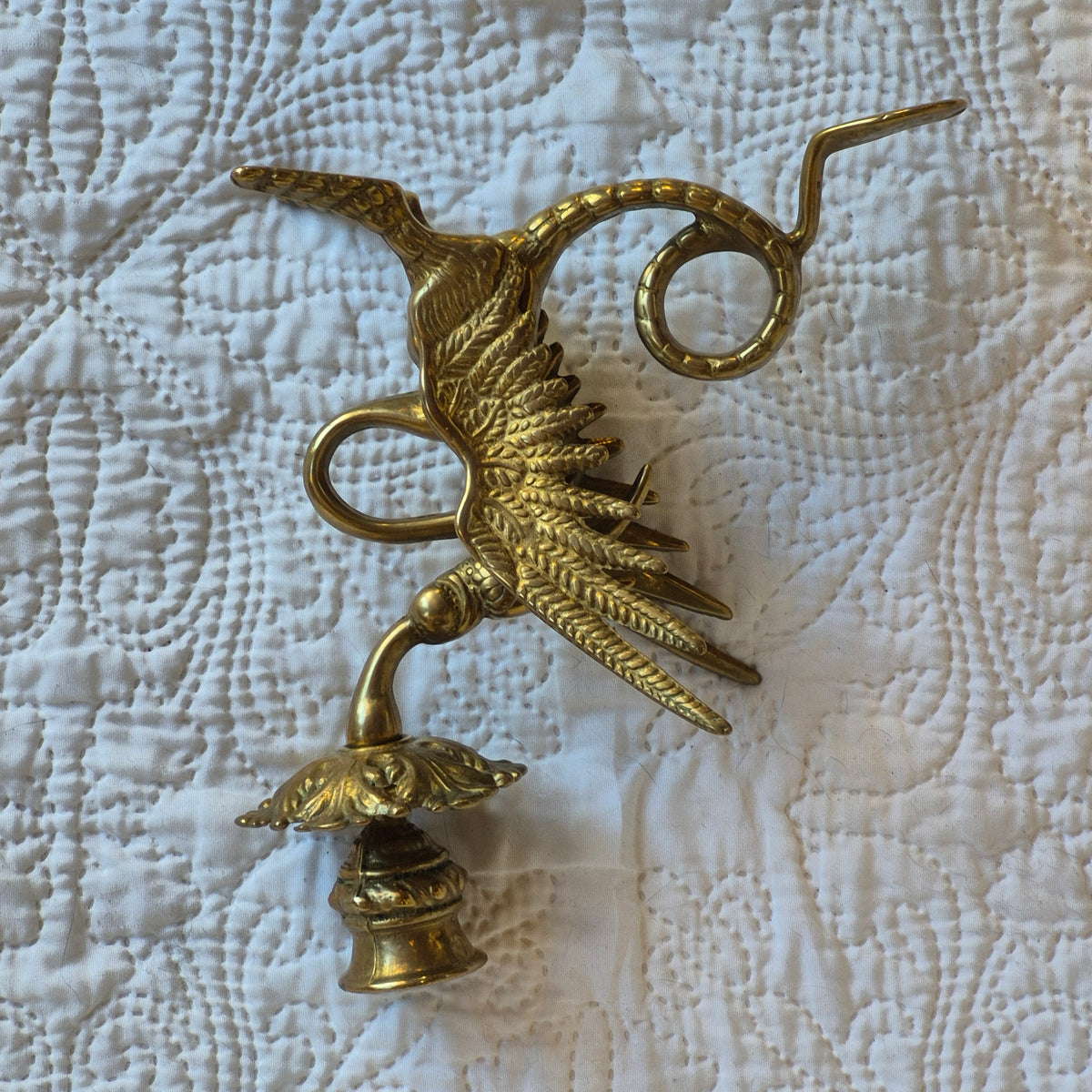 Paire de bougeoirs à décor de dragons ailés – Style Napoléon III