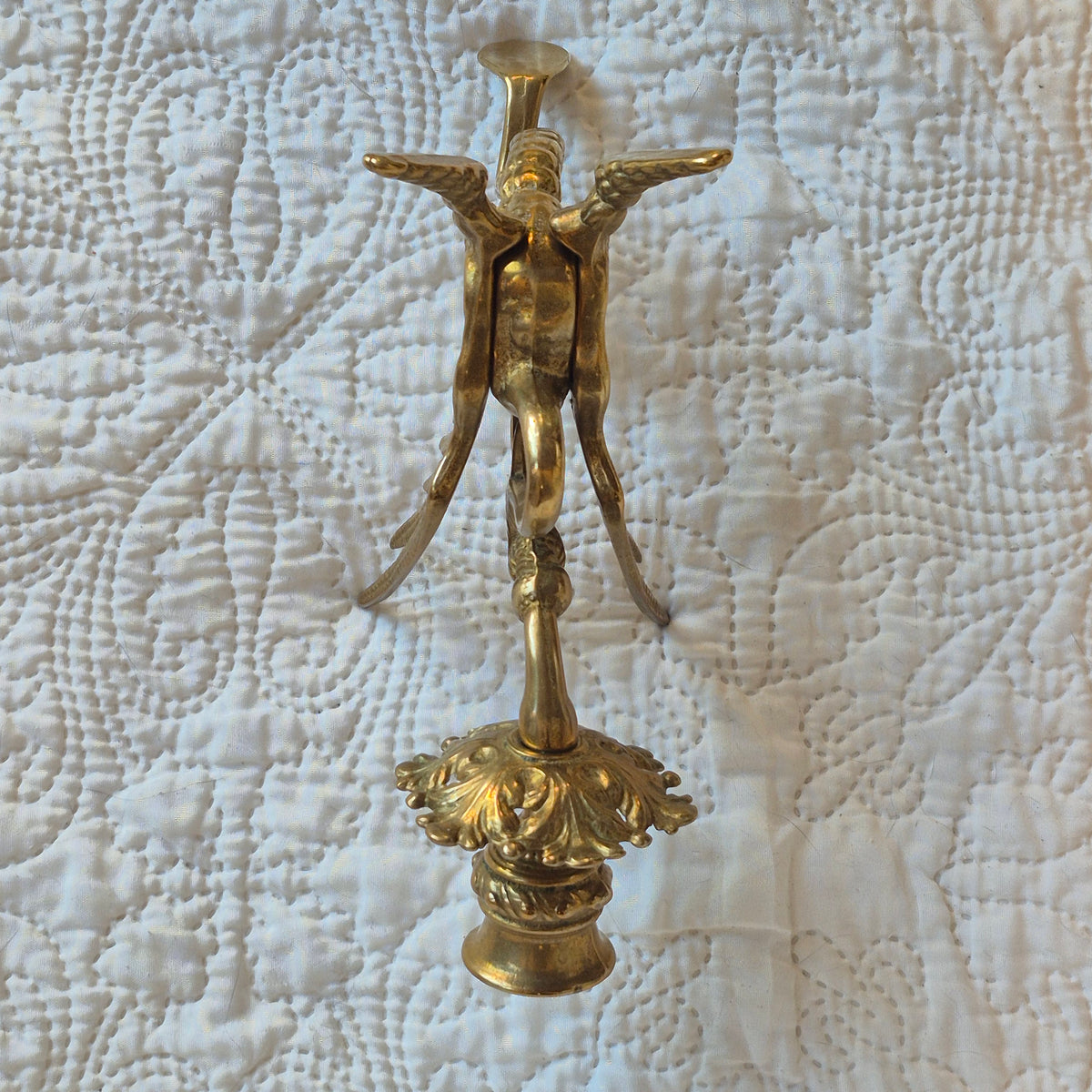 Paire de bougeoirs à décor de dragons ailés – Style Napoléon III