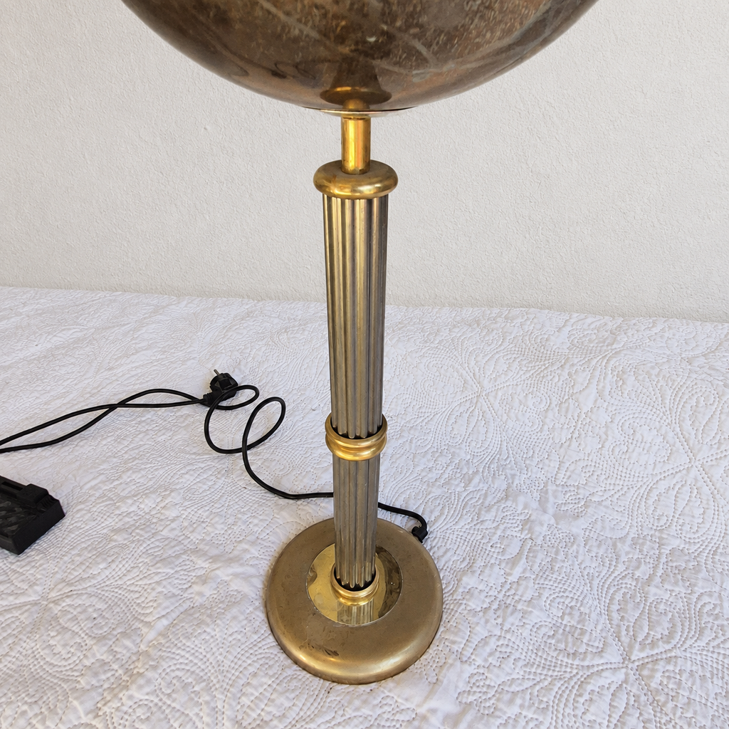 Lampe à poser Rhoum JRL en métal doré et argenté – Colonne cannelée, fabrication française