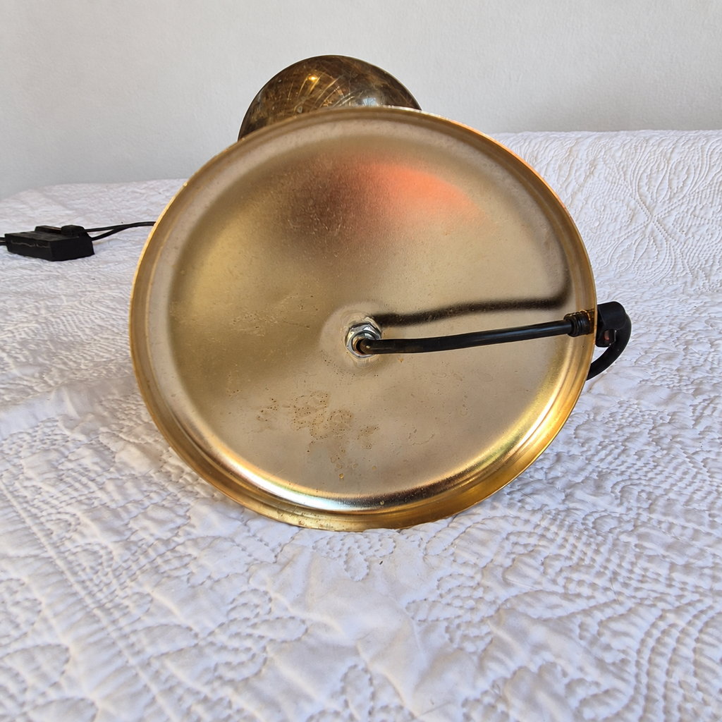 Lampe à poser Rhoum JRL en métal doré et argenté – Colonne cannelée, fabrication française