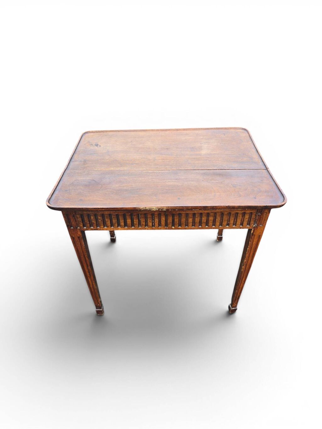Table à jeux ancienne style Louis XVI en bois patiné