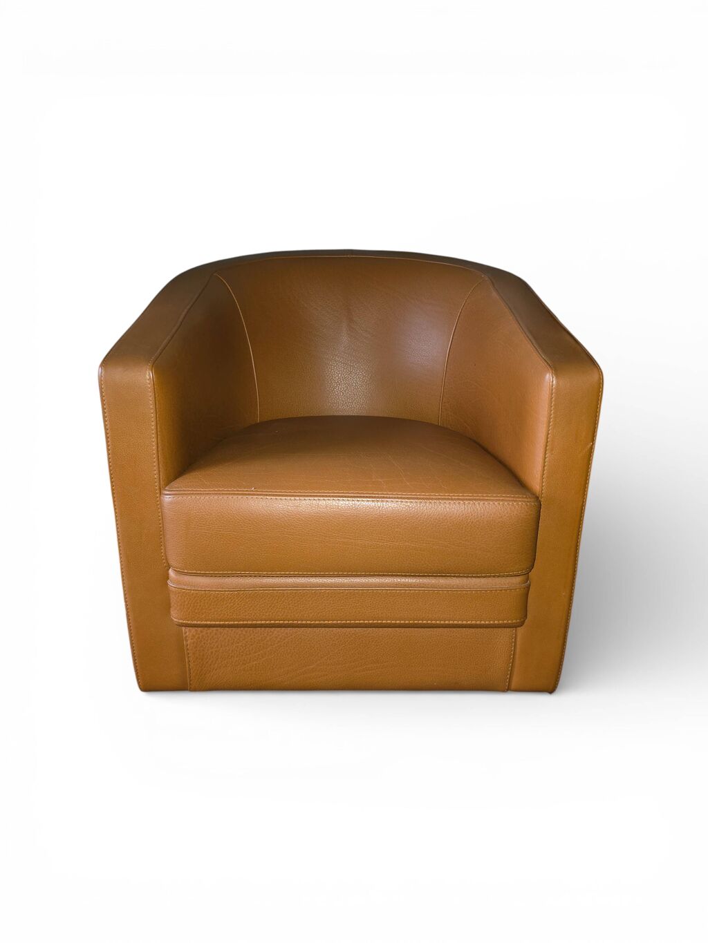 Fauteuil club Bournas Paris en cuir coloris camel