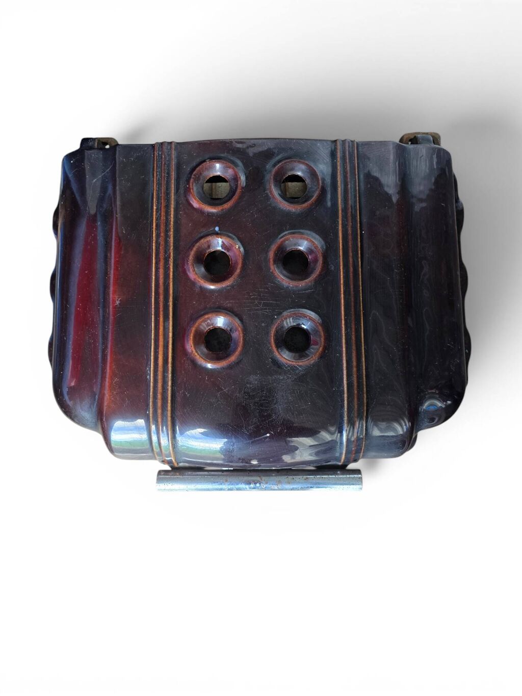 Ancien poêle Godin Art déco en fonte émaillée brun aubergine