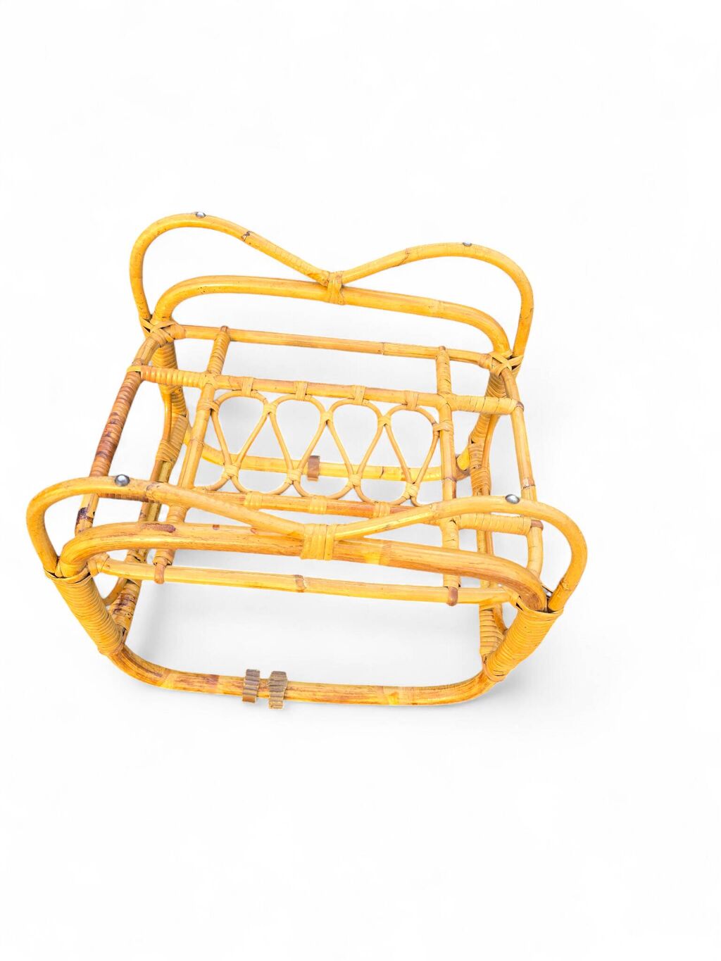 Canapé et table d'appoint vintage en rotin