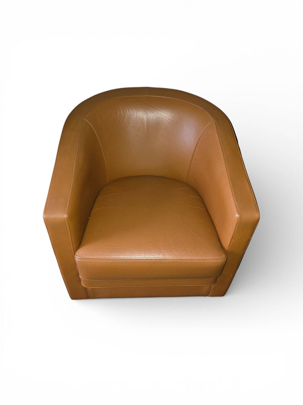 Fauteuil club Bournas Paris en cuir coloris camel