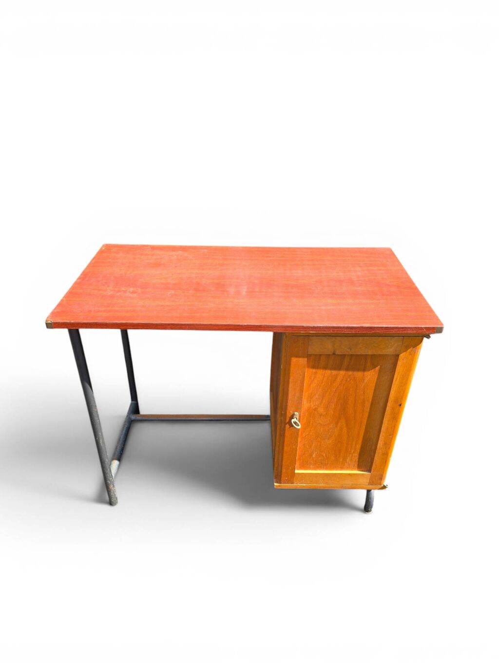 Bureau vintage années 50 en Formica rouge, bois et métal