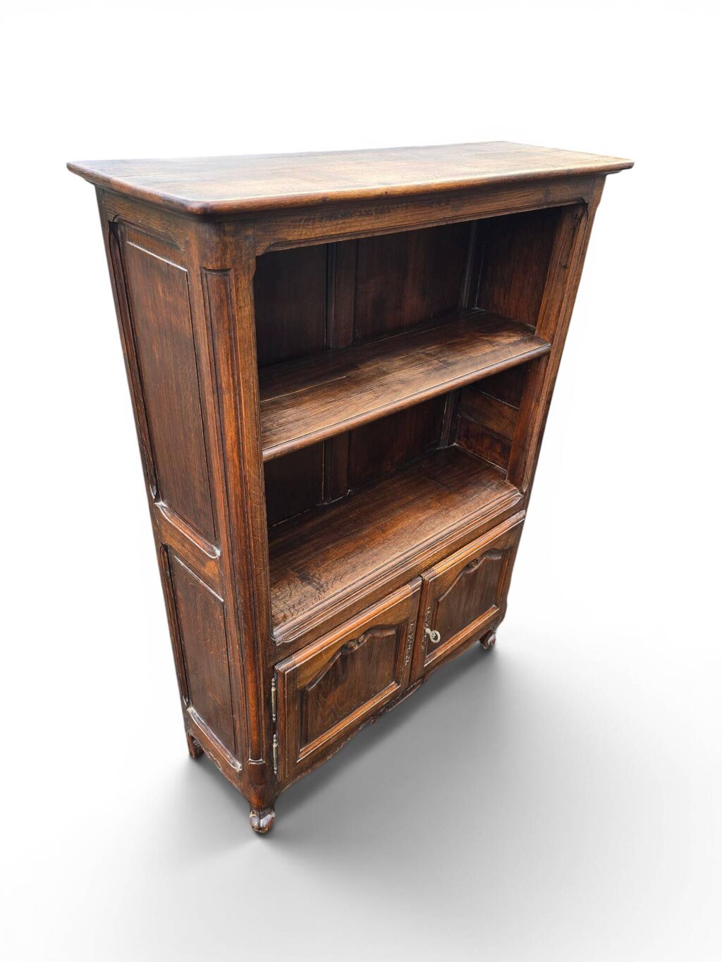 Bibliothèque ancienne de style Louis XV en chêne patiné