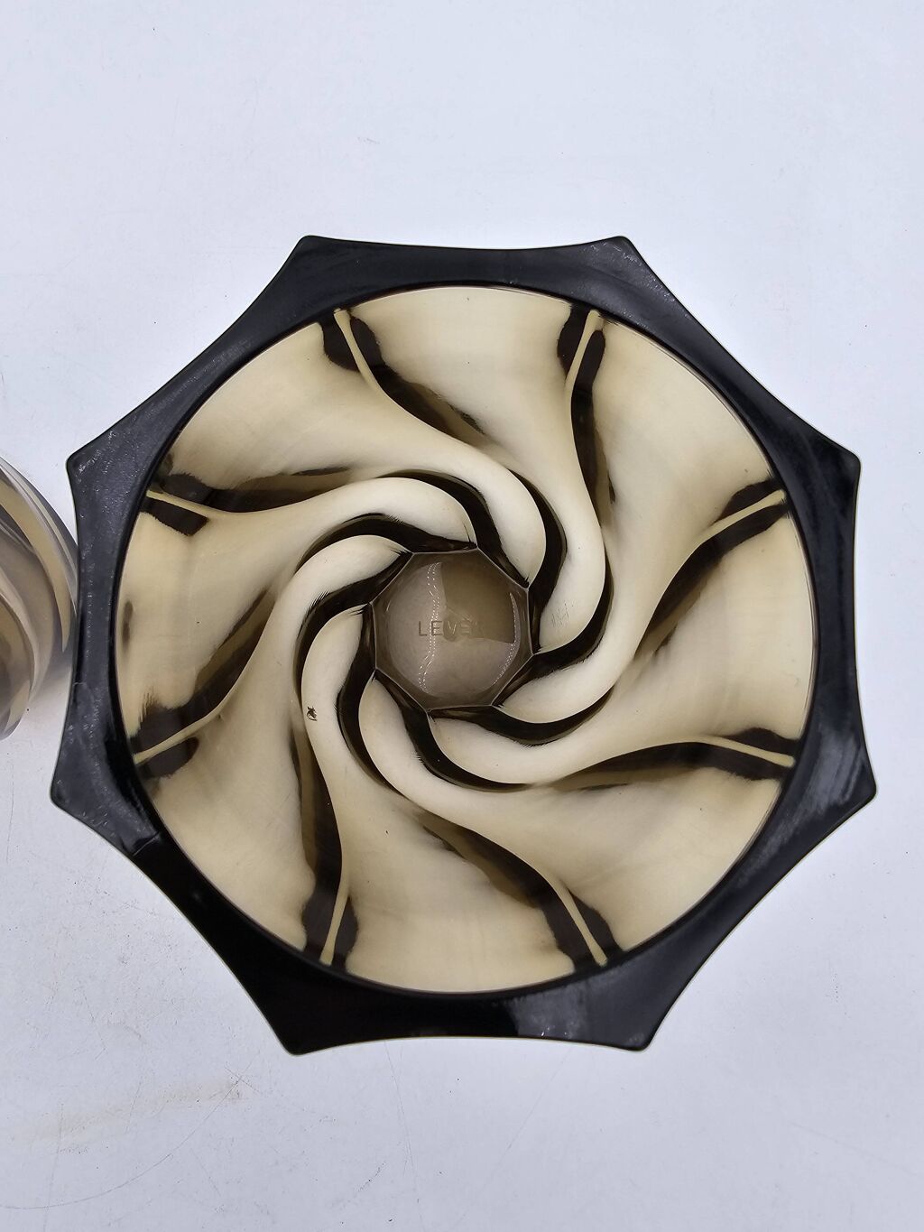 Paire de vases en verre fumé 50's