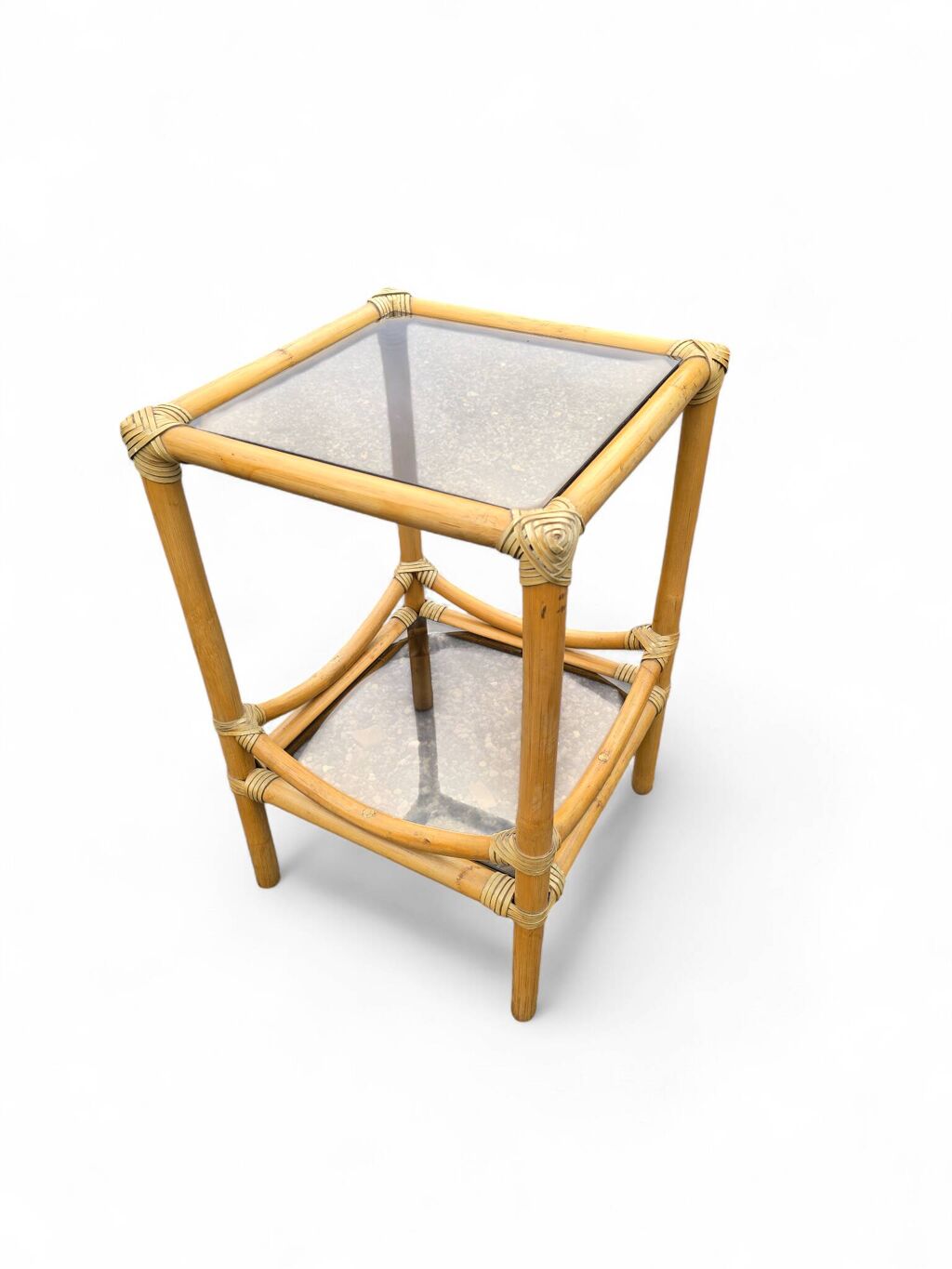 Table d'appoint en bambou et plateaux en verre