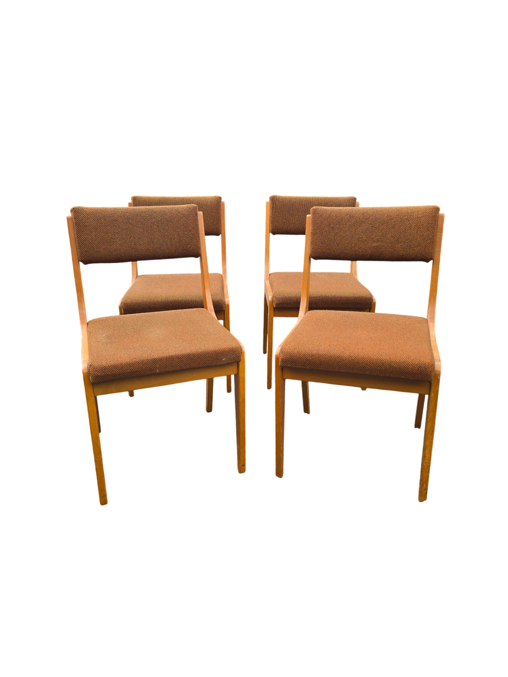 Suite de 4 chaises traîneau vintage en bois blond et tissu brun – années 60