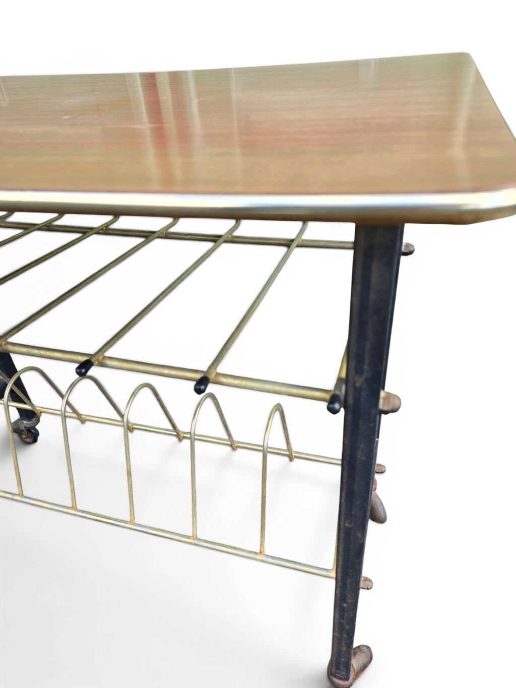 Table porte-revues vintage années 50 en métal et formica