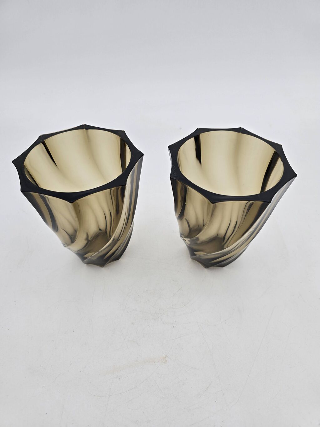 Paire de vases en verre fumé 50's
