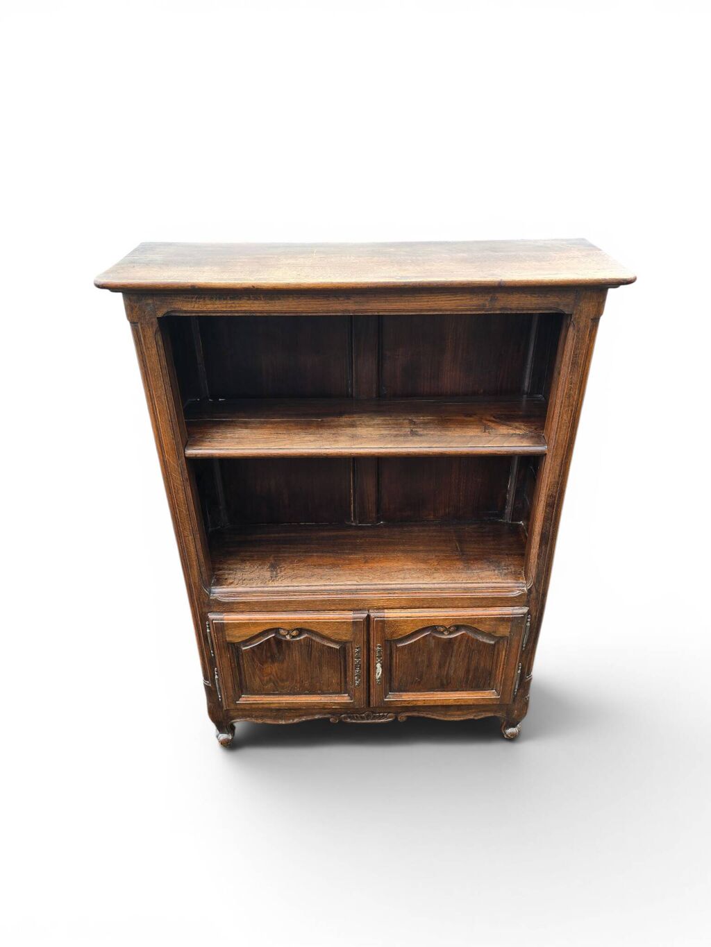 Bibliothèque ancienne de style Louis XV en chêne patiné