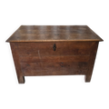 Maie/coffre ancien en bois massif – patine authentique, couvercle ouvrant
