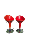 Paire de tabourets de bar rouges réglables en résine et chrome