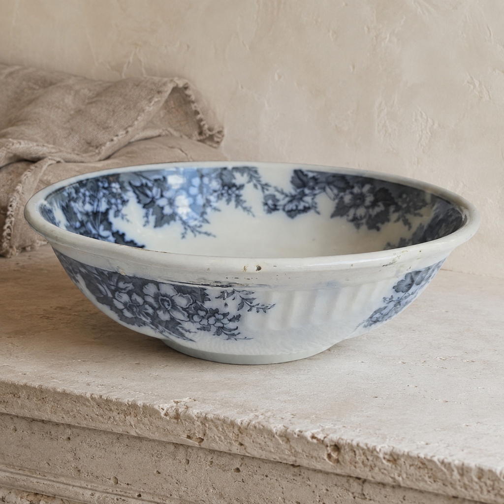 Grande vasque ancienne anglaise A.B & Co modèle May – flow blue floral