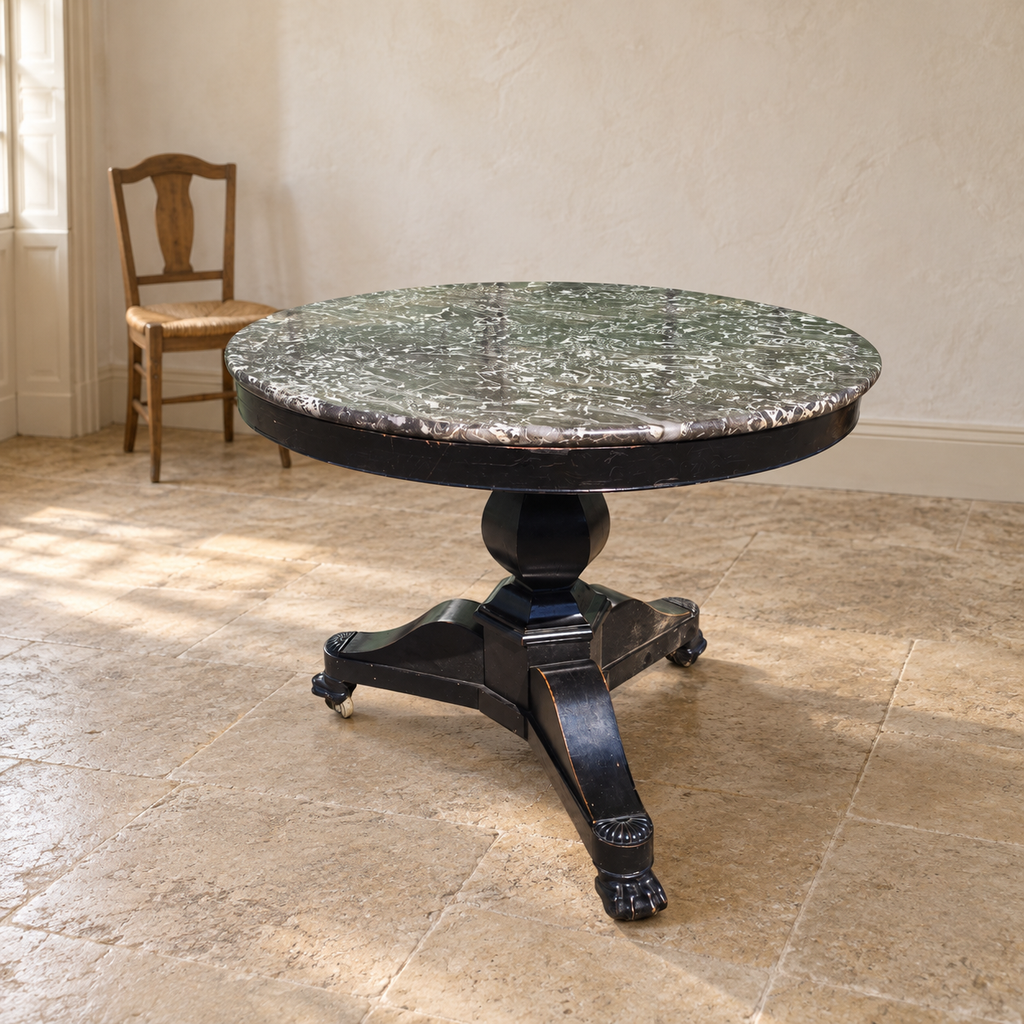 Table de salle à manger Empire en bois noirci et marbre gris – XIXe siècle